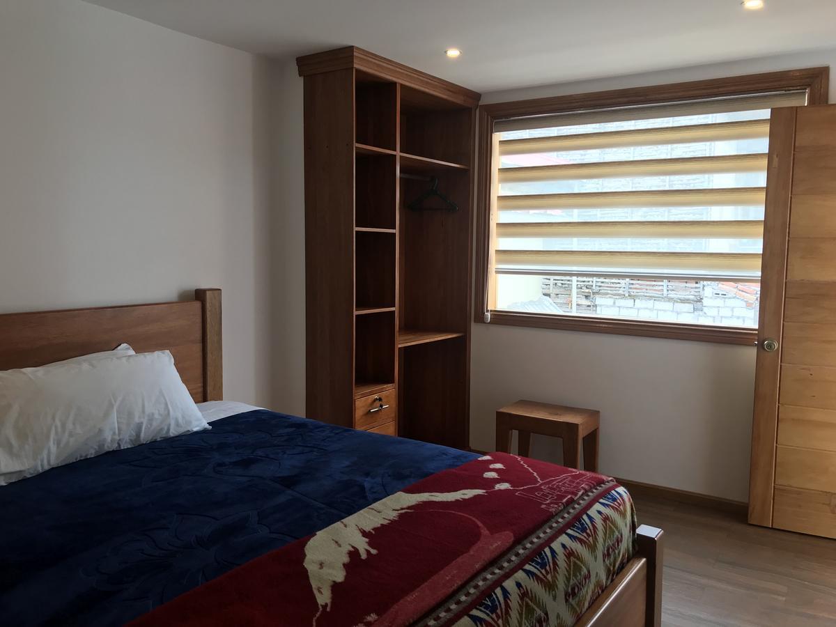 Community Hostel Alausi Bagian luar foto